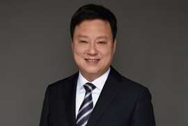 以創(chuàng)新拓寬智能教育裝備發(fā)展之路——訪亞龍智能裝備集團(tuán)股份有限公司總經(jīng)理陳傳周先生